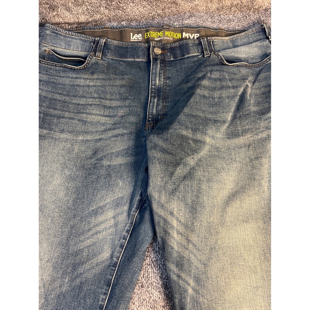 Lee Extreme Motion MVP Relaxed Fit Straight Leg Blue Jeans Mens 46x29 102108556